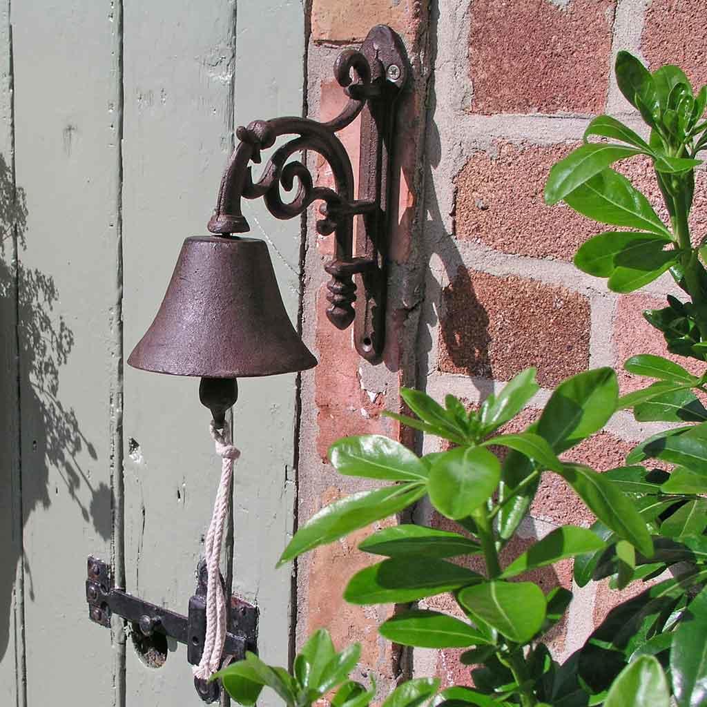 Classic Cast Iron Doorbell for a Timeless Welcome