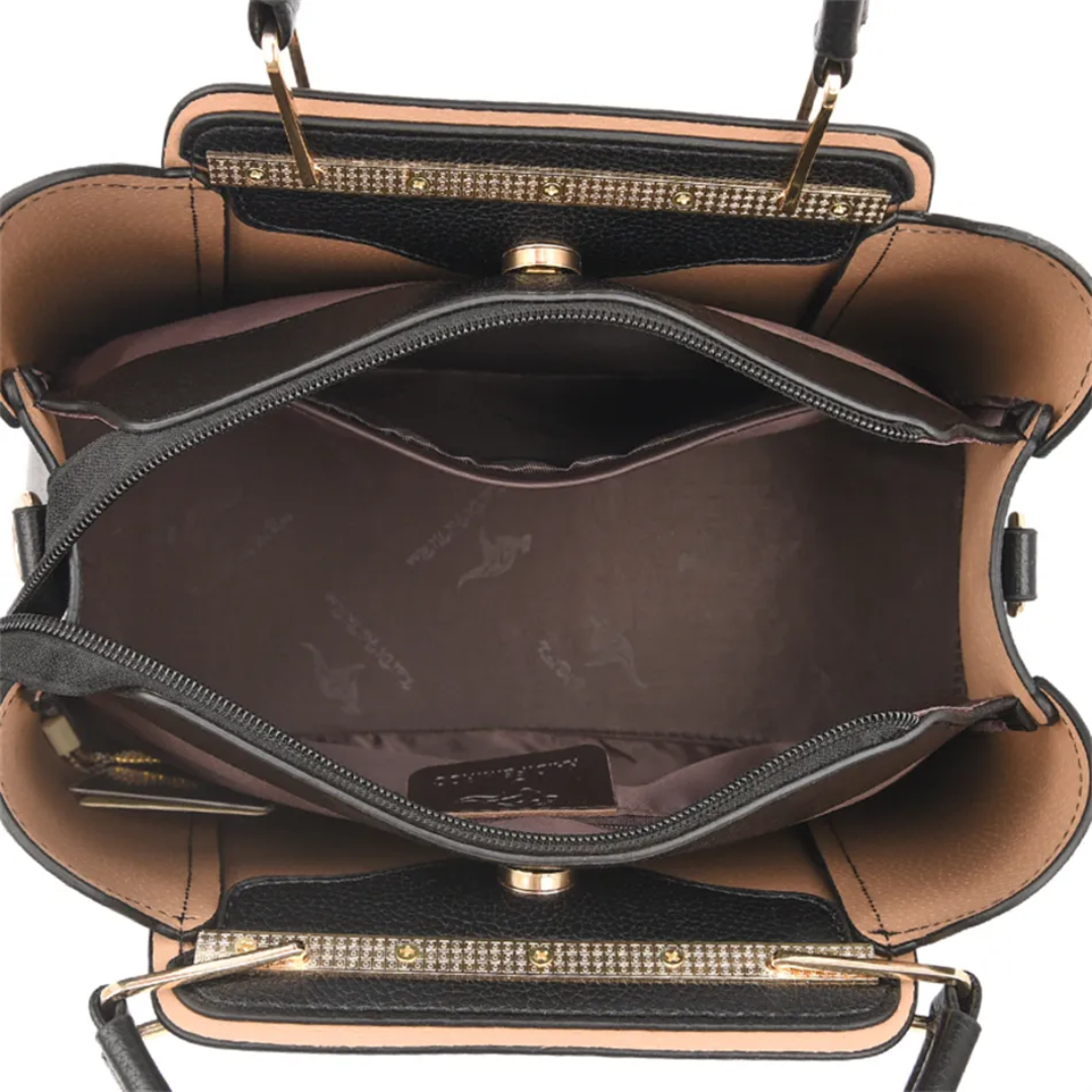 Elegant Everyday Shoulder Bag with Versatile Strap