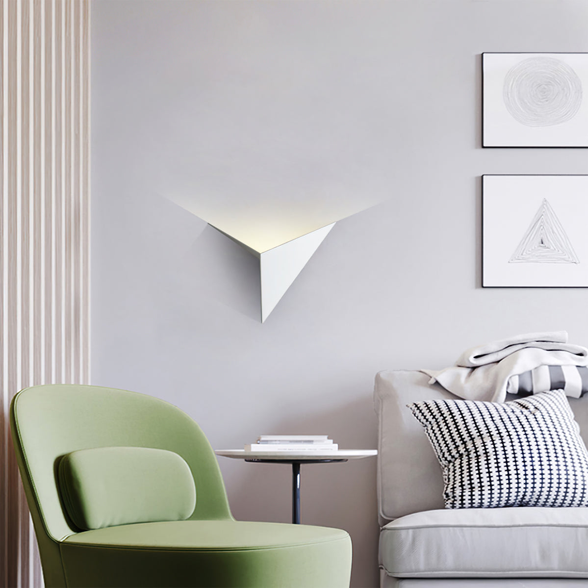 Stylish Iron Triangle Wall Light with Adjustable Brightness