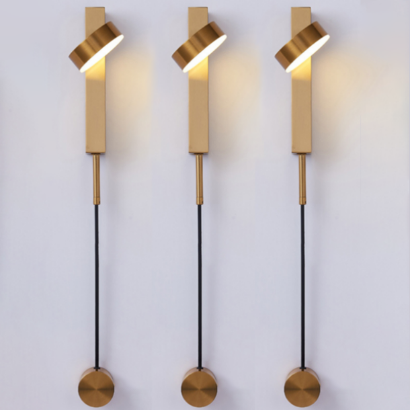 Adjustable Brightness Metal Wall Light for Modern Interiors