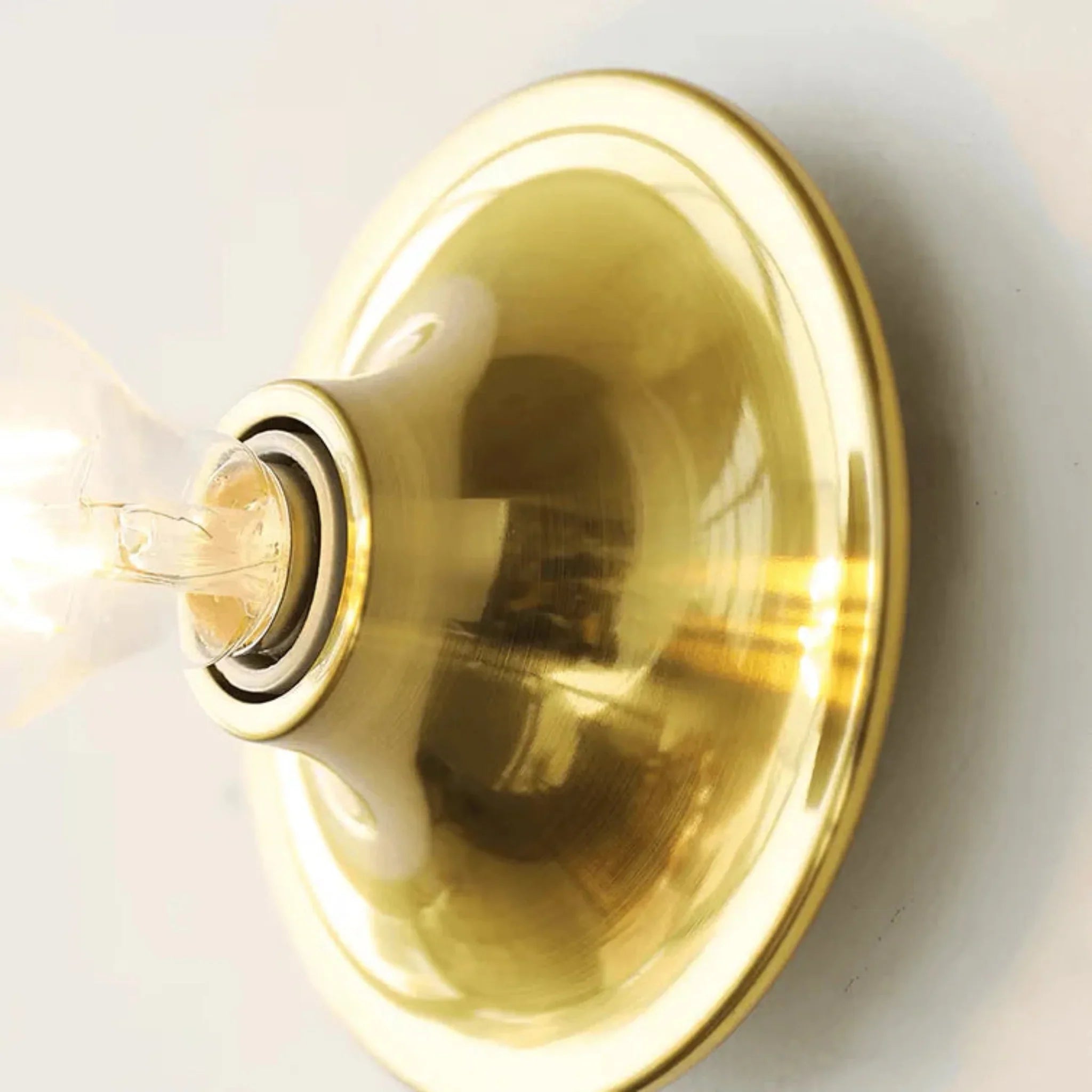 Stylish Metal Wall Light Fixture for Indoor Spaces