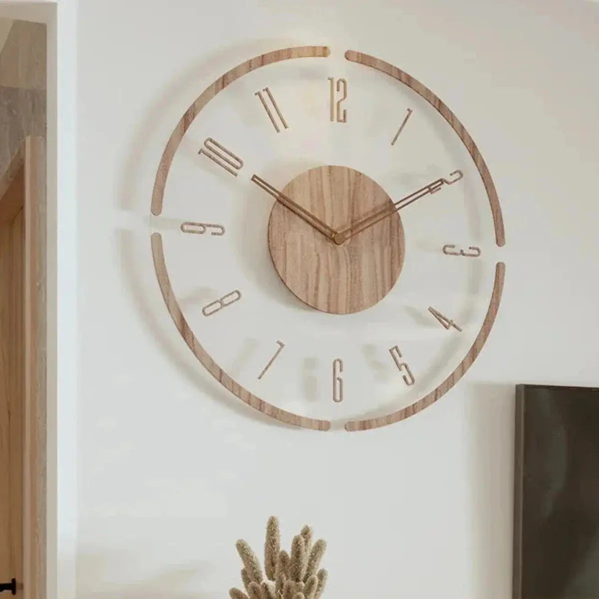 Wall Clock in Scandinavian Design | Silent Quartz Movement