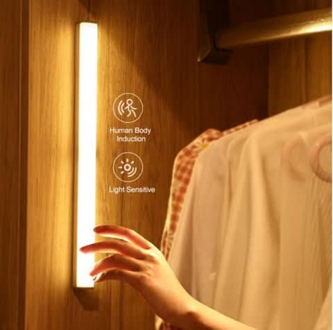 LUMENSPOT - Smart Motion Sensor LED Light for Effortless Illumination