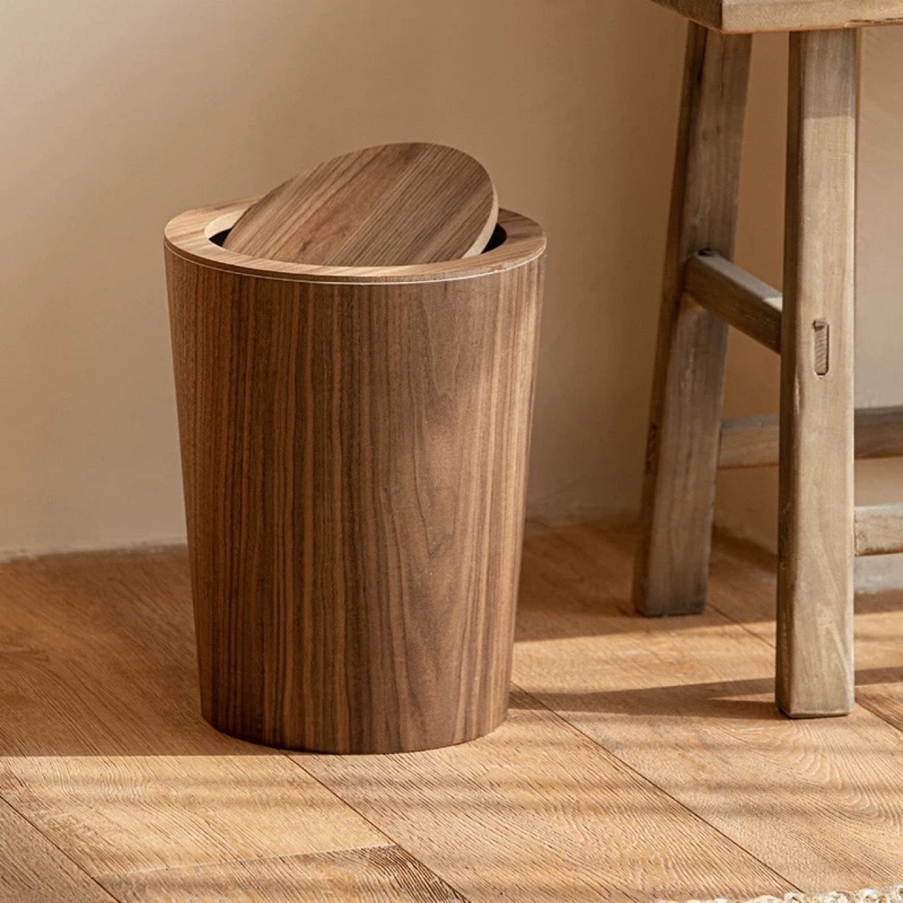 Elegant Dual-Layer Kitchen Waste Bin with Swivel Lid