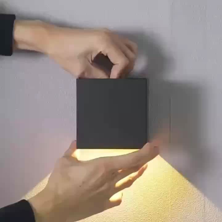 Square Outdoor Wall Light - Vertical and Horizontal Design