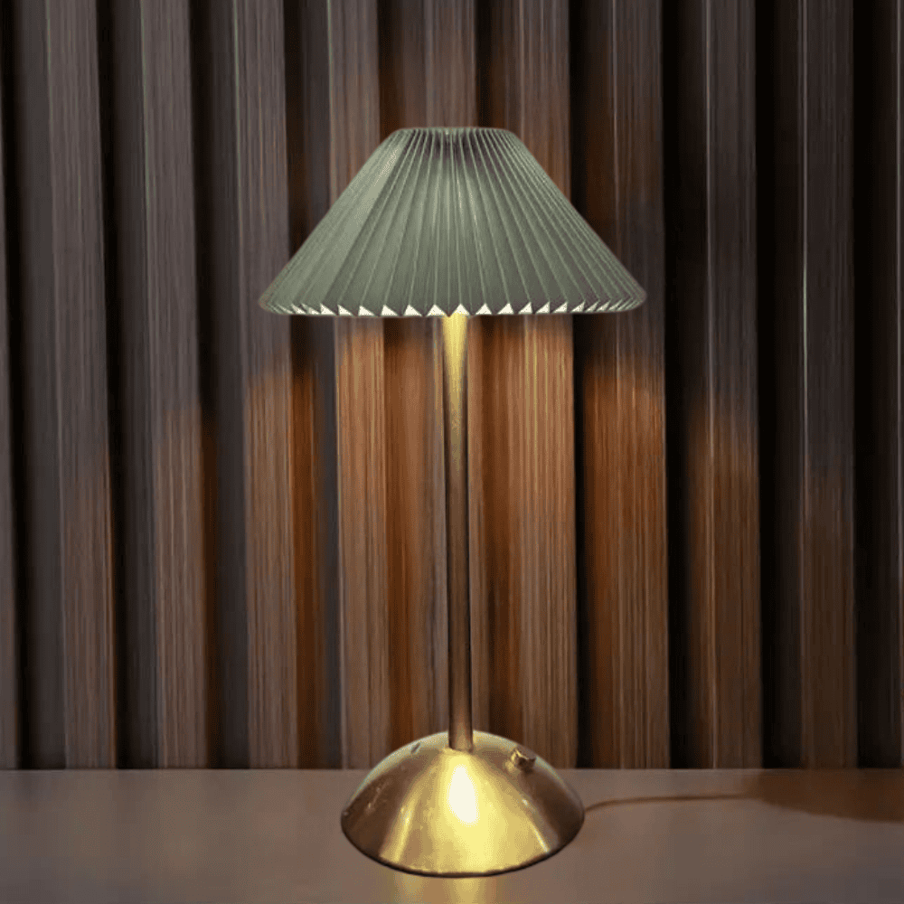 GlowLight | Wireless and Modern Table Lamp