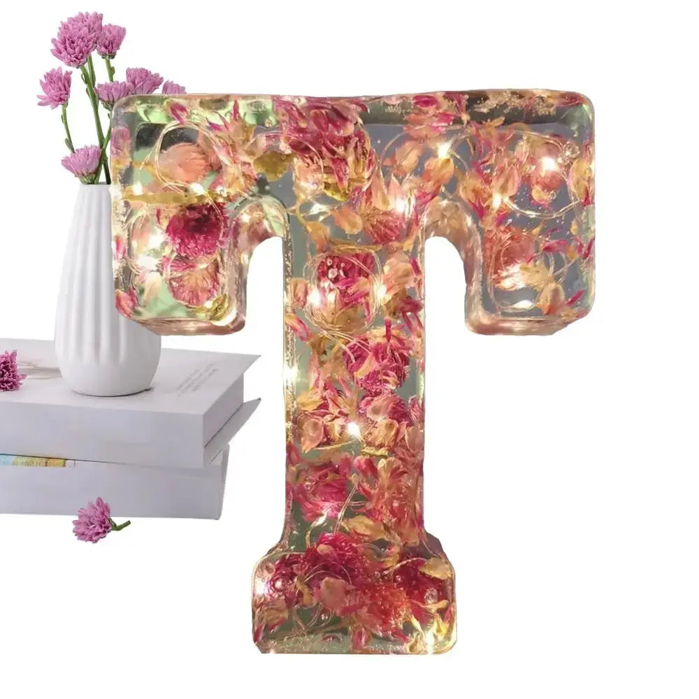 FloraLetter™ — Personalize Your Space with Handcrafted Floral Resin Art
