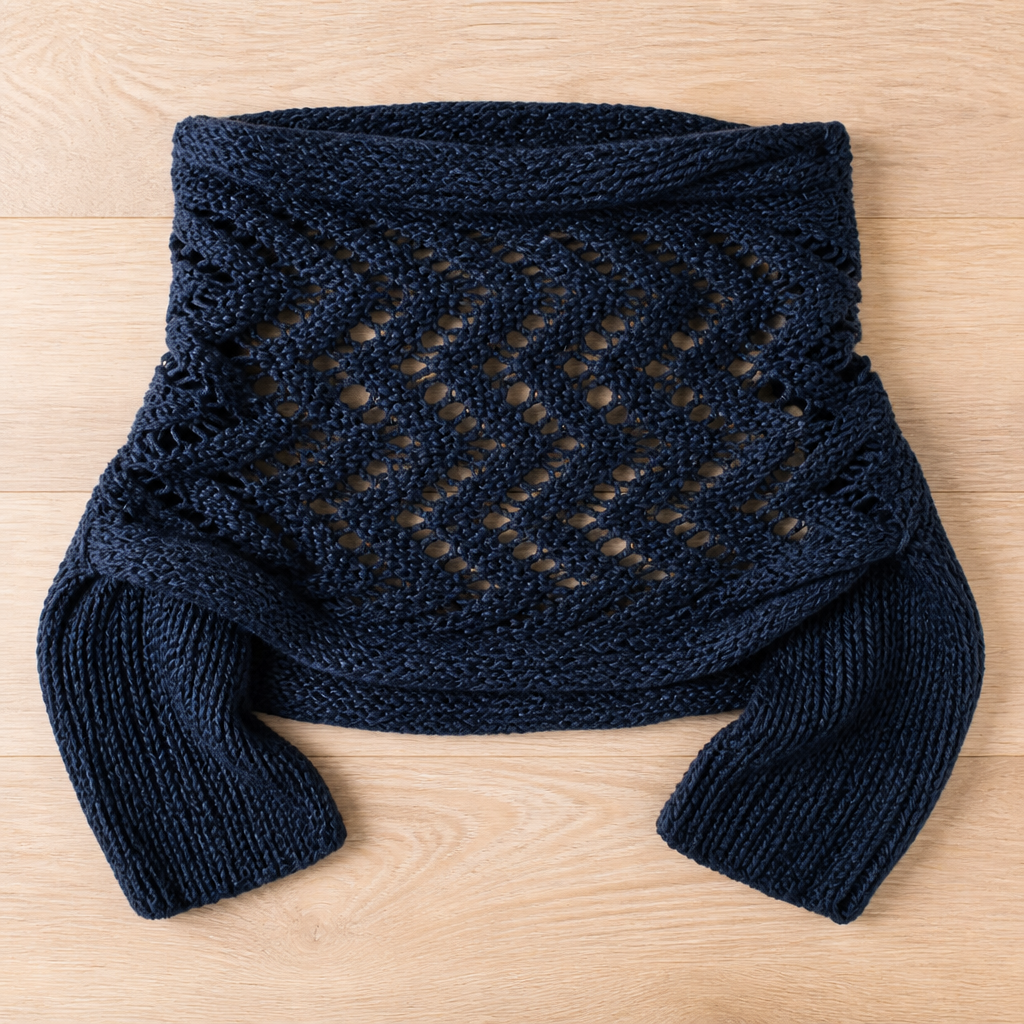 LuxeWeave™ — Wrap Yourself in Effortless Elegance and All-Day Cozy Confidence