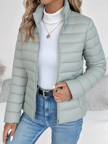 AeroTherm™ Quilted Jacket — Stay Warm, Dry, and Confident Without the Bulk