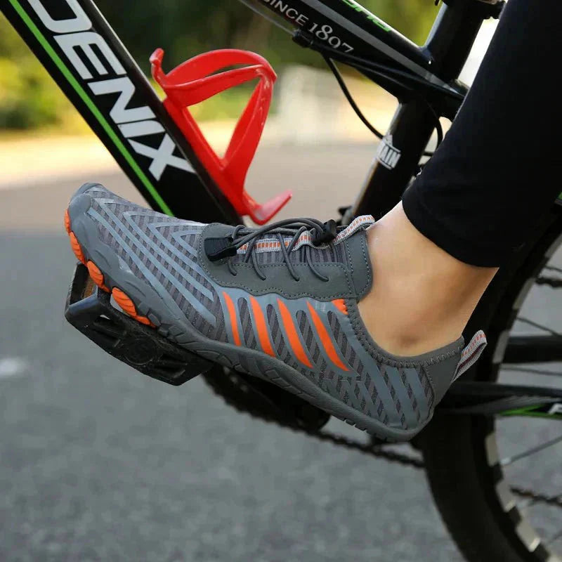 StrideFlow™ — Move Freely with Barefoot Comfort and Strong Toe Protection