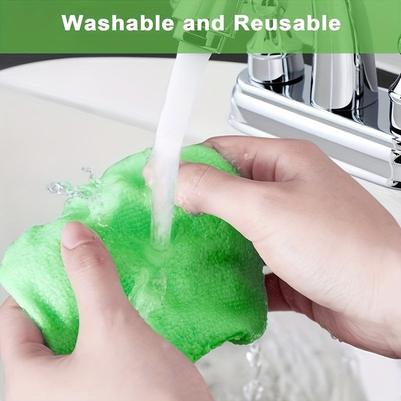 CrystalClear - Extended Reach Windshield Cleaning Tool