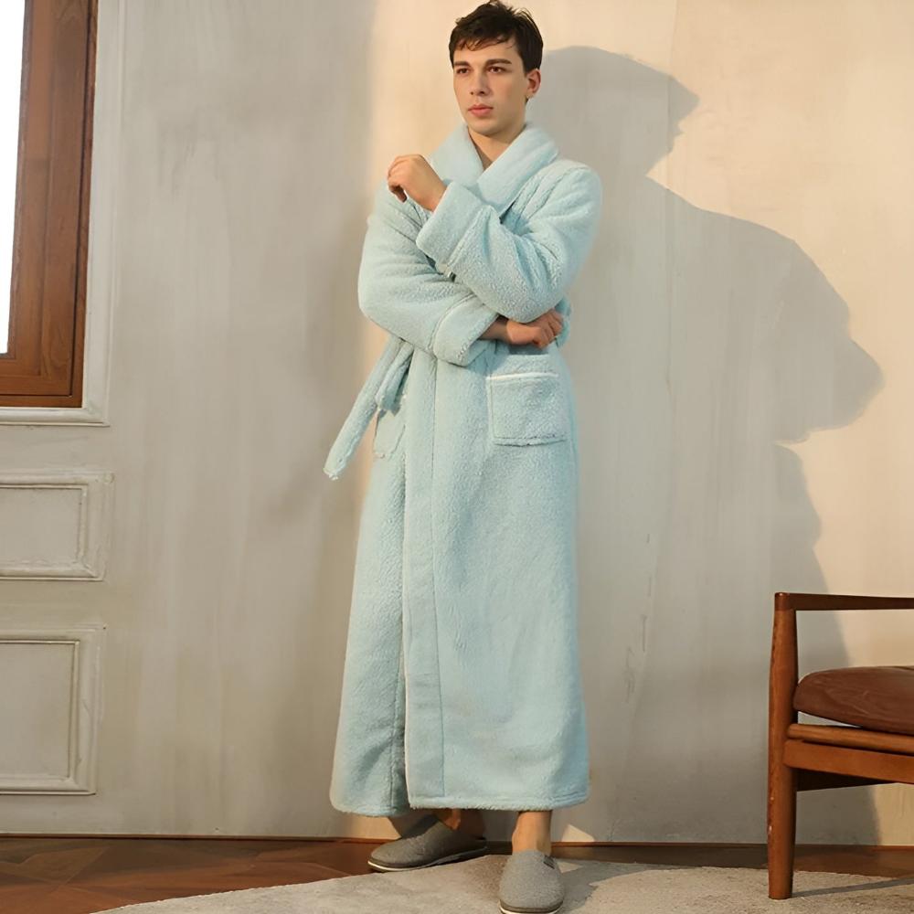 Luxurious Fleece Robe for Ultimate Comfort