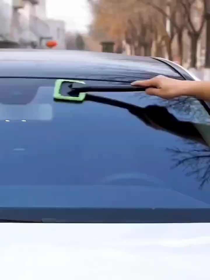 CrystalClear - Extended Reach Windshield Cleaning Tool