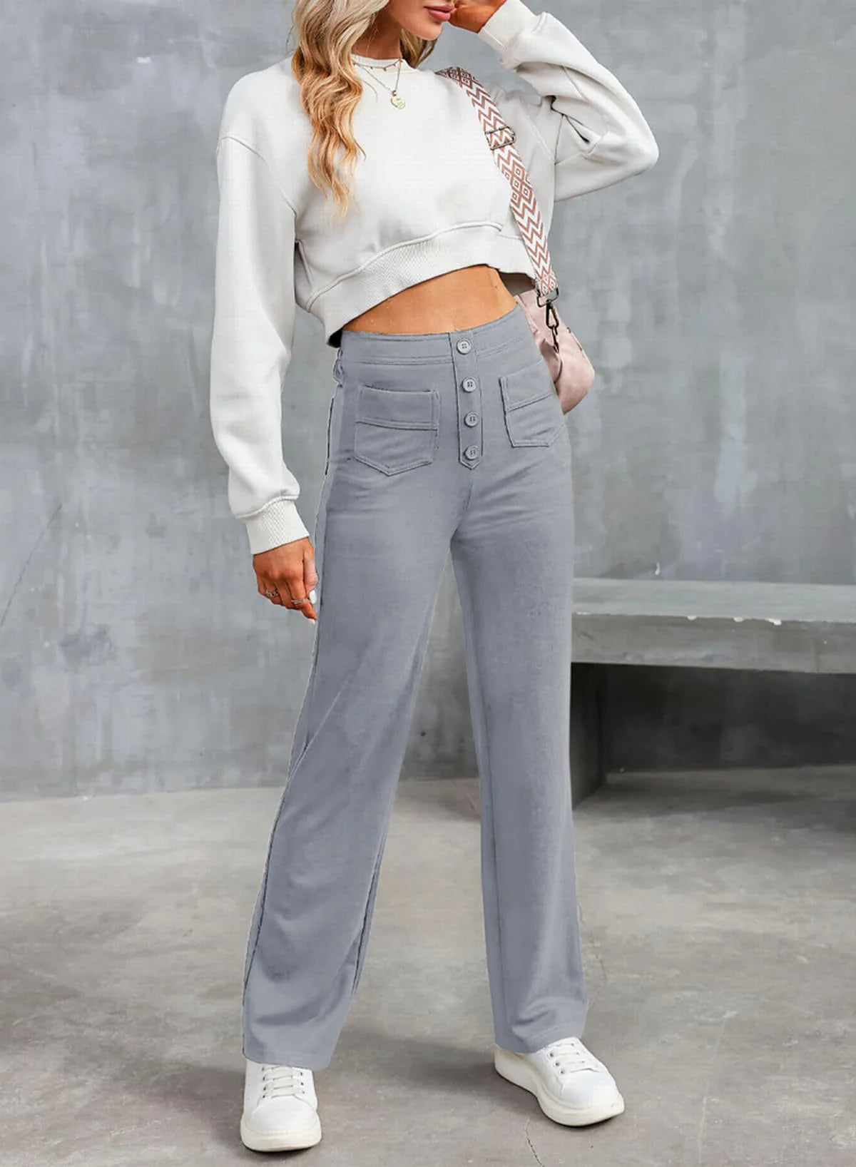 CurveFlow™ — Wrap Yourself in All-Day Comfort and Flawless Shape