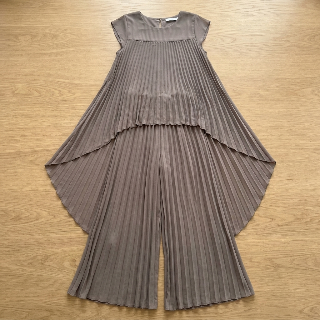 NovaLuma™ – Breezy Pleated Two-Piece Set Featuring Asymmetric Hem