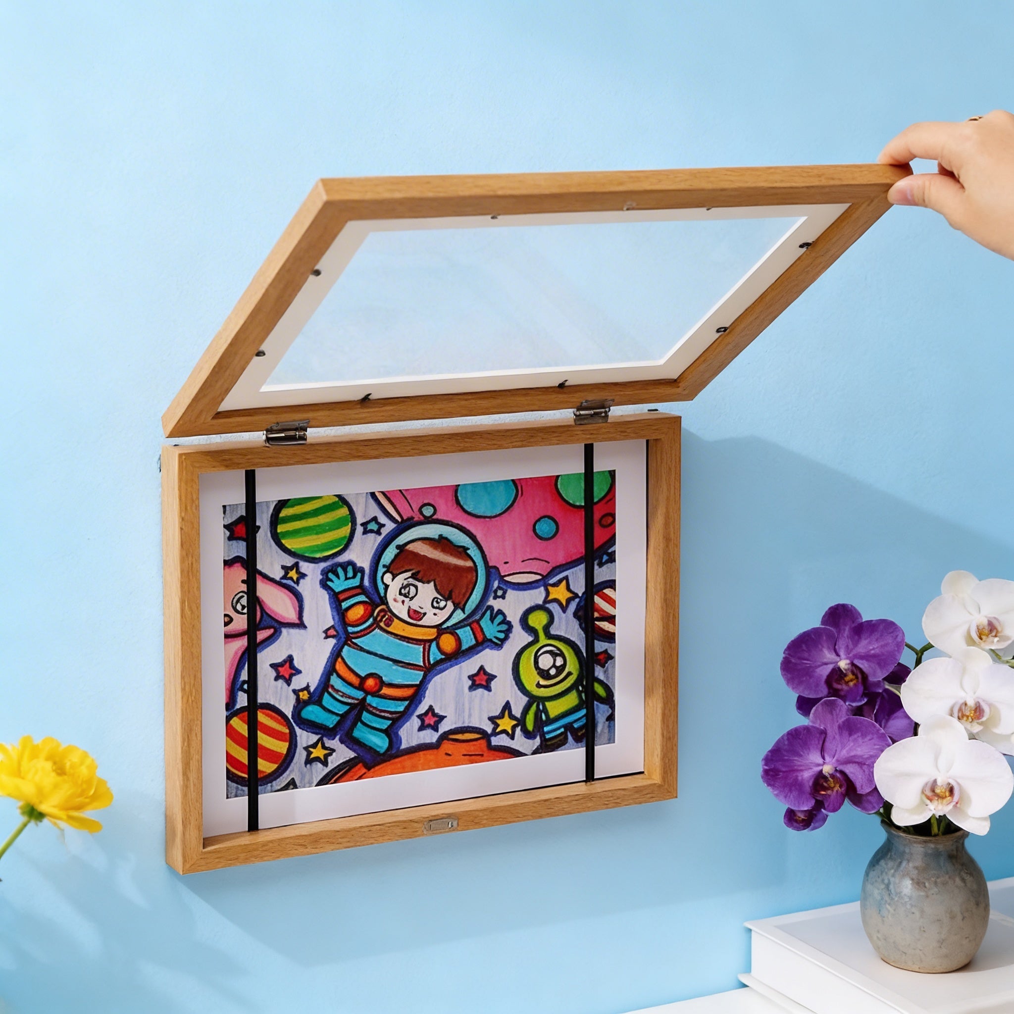 MasterFrame™ — Turn Your Child’s Artwork Into a Proud, Ever-Changing Home Gallery