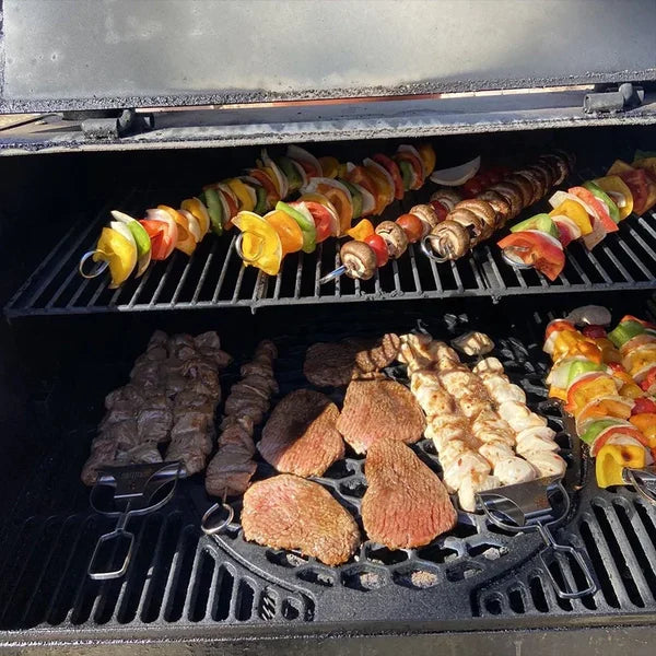 FlameFlex™ 3-in-1 Skewers — Lock in Juicy Flavor and Grill Like a Pro Every Time