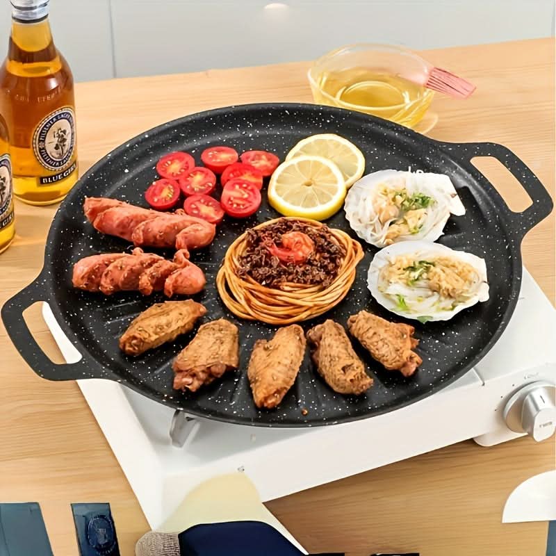 Portable Cast Iron Grilling Pan with Rustic Style for Outdoor Use