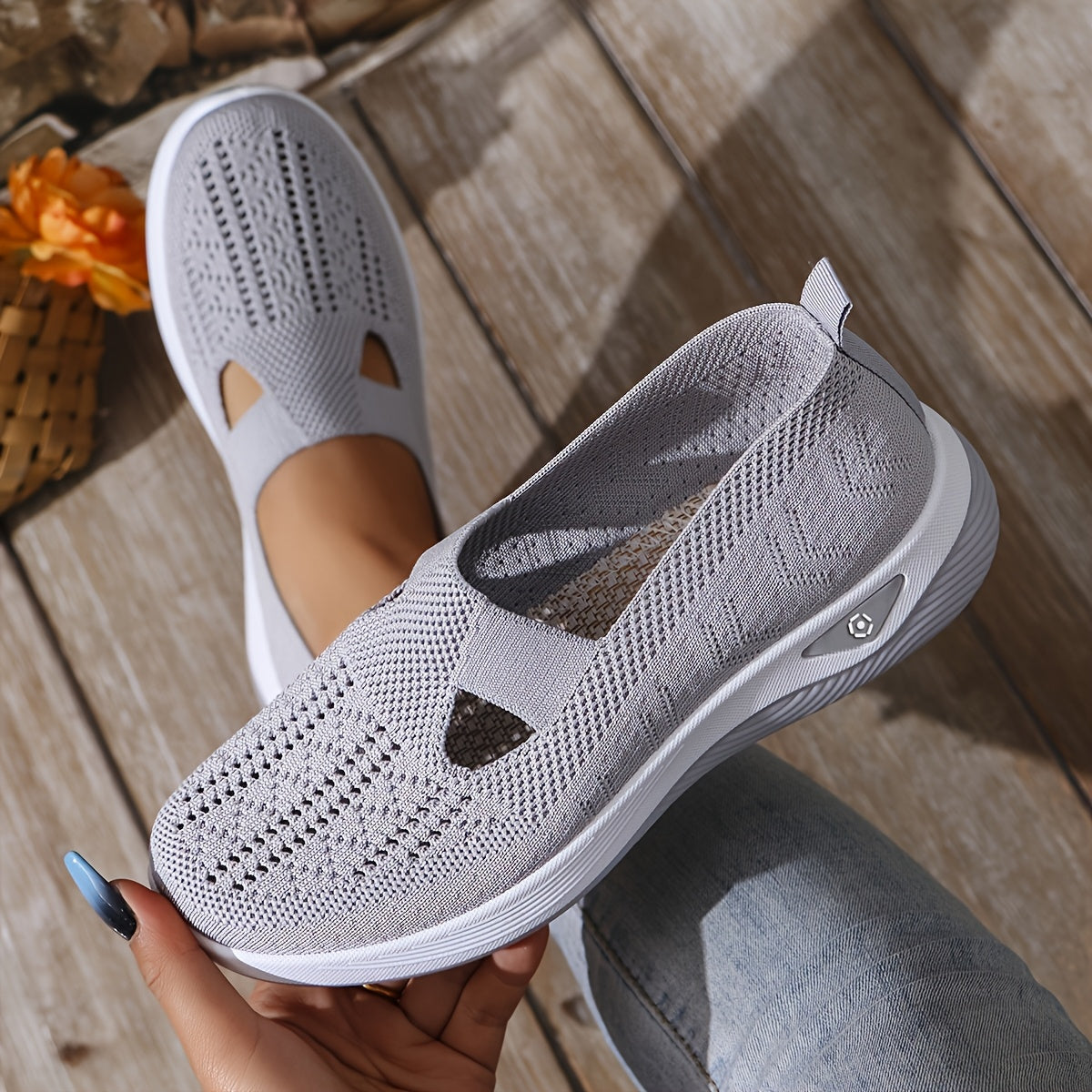 StrideLuxe™ Sneakers — Feel Light, Stylish, and Unstoppable Every Step of the Day