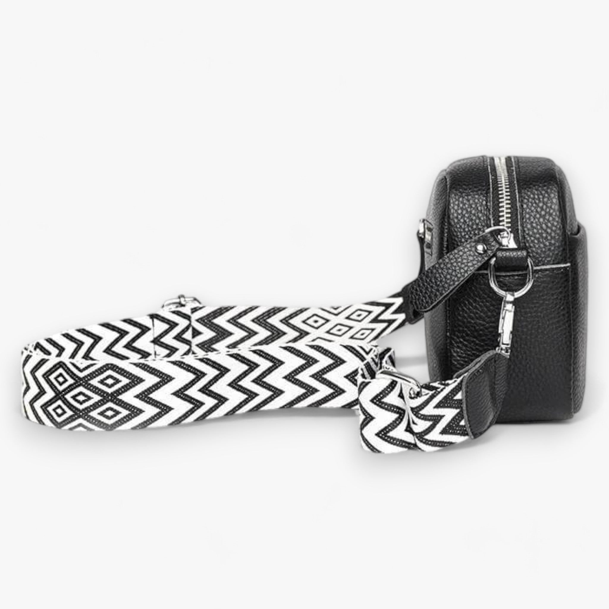 Chic Leather Crossbody Purse for Effortless Style