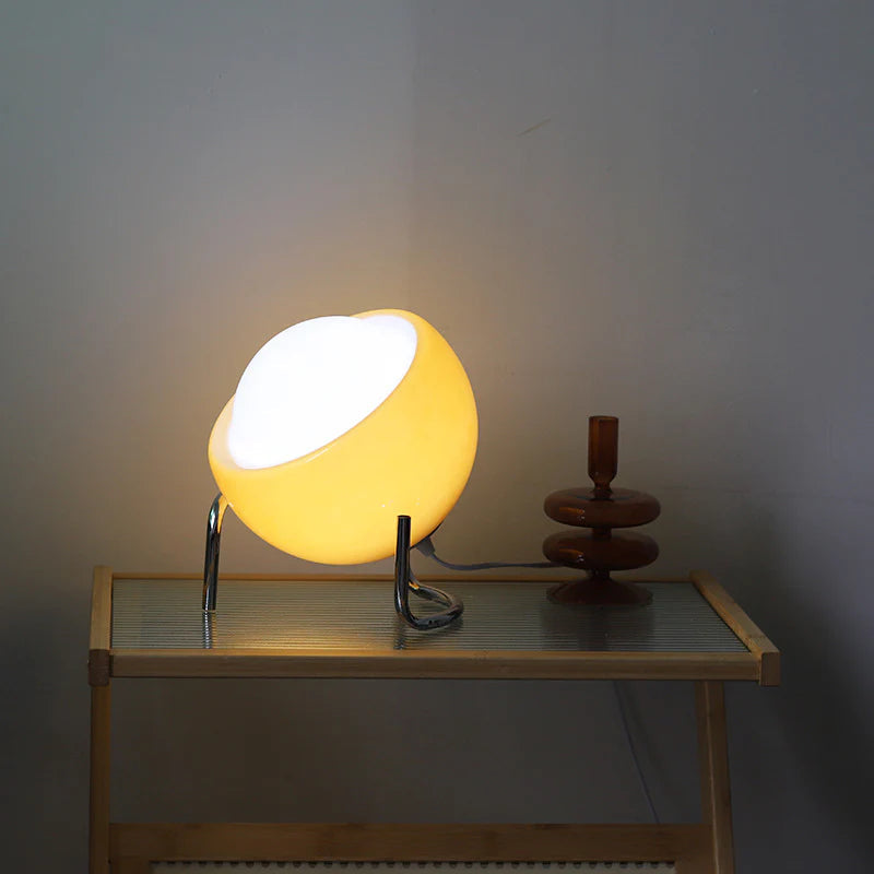Retro Style Round Table Lamp with Cozy LED Lighting