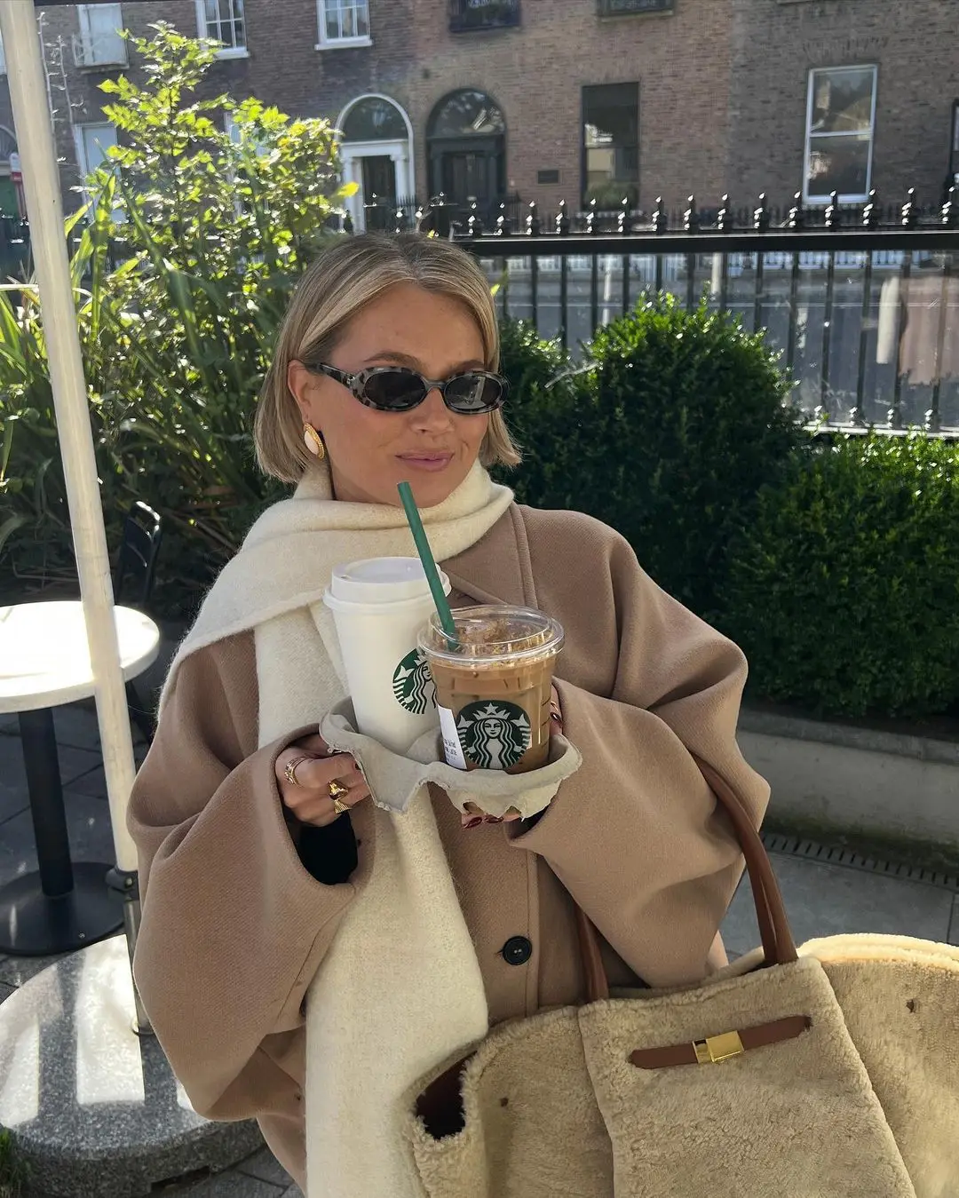 Velaria™ Oversized Autumn Coat — Wrap Yourself in Luxe Warmth and Effortless Chic Every Crisp Morning