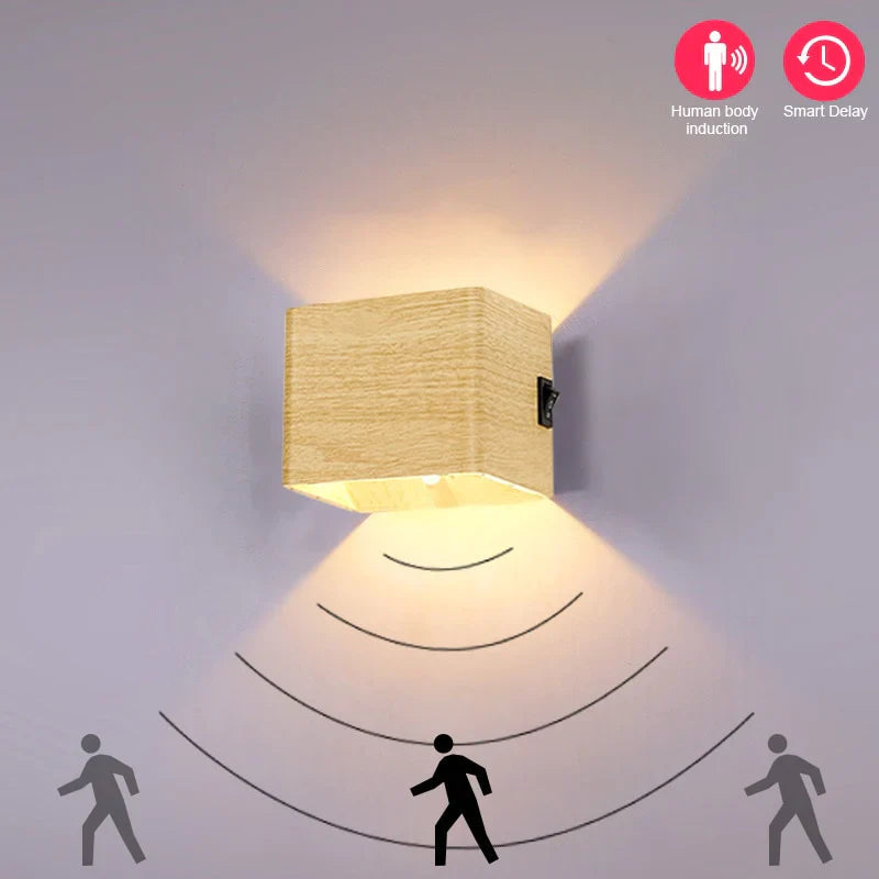 Light Cube™ - The wireless wall lamp with a touch of luxury!