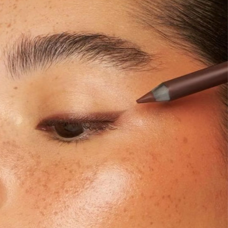 VividMist™ Waterproof Gel Eyeliner — Unstoppable, Fade-Proof Eyes That Command Every Room