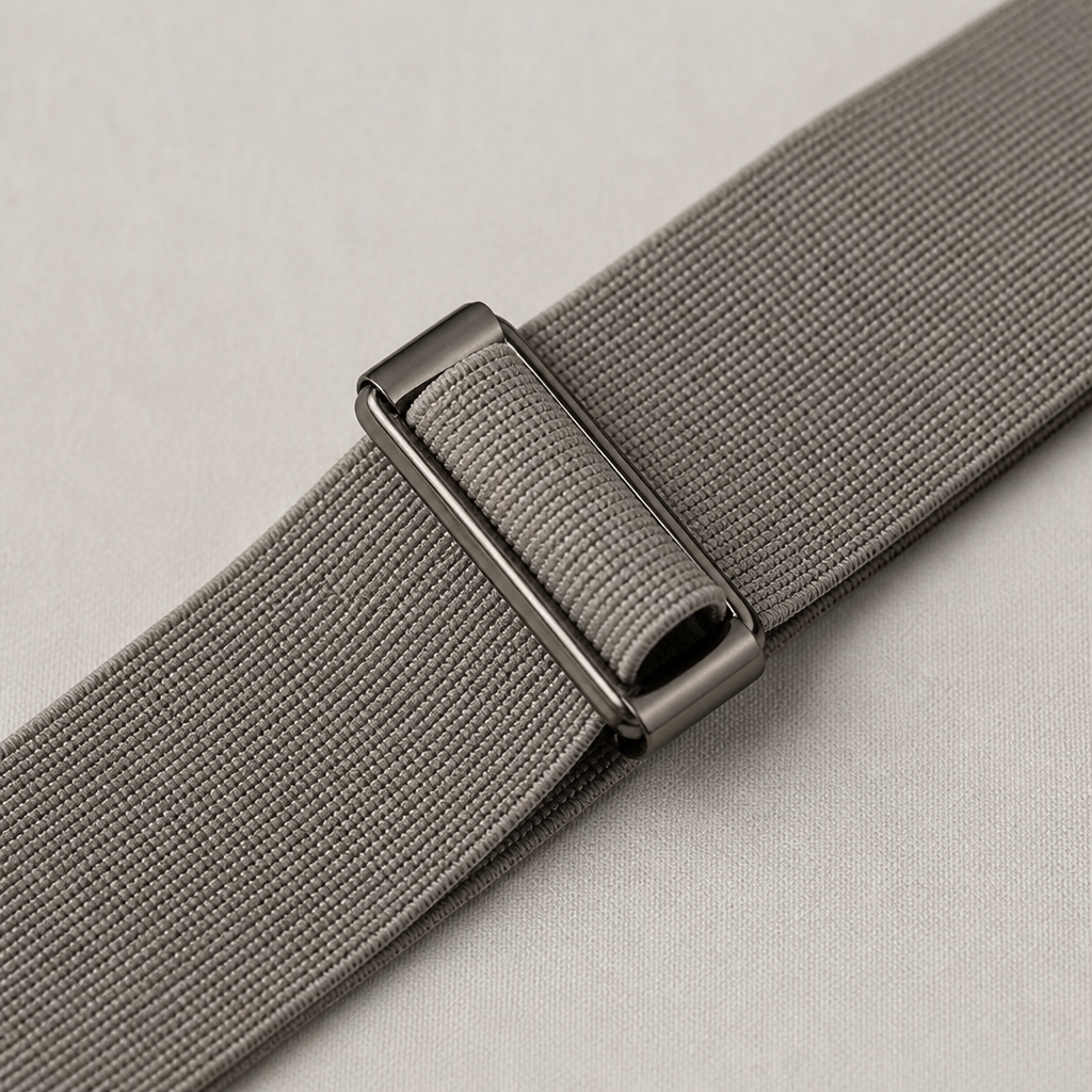 FlexiStride™ – Snapless Stretch Belt with Discreet Closure