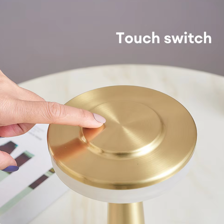Wireless LED Battery Table Lamp LuxeLamp – Touch-Dimmable – Gold