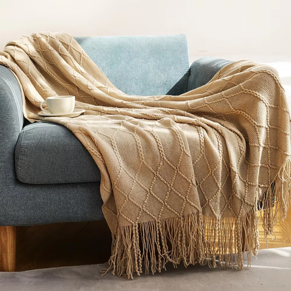 Cozy Textured Throw Blanket – Perfect for Home Relaxation
