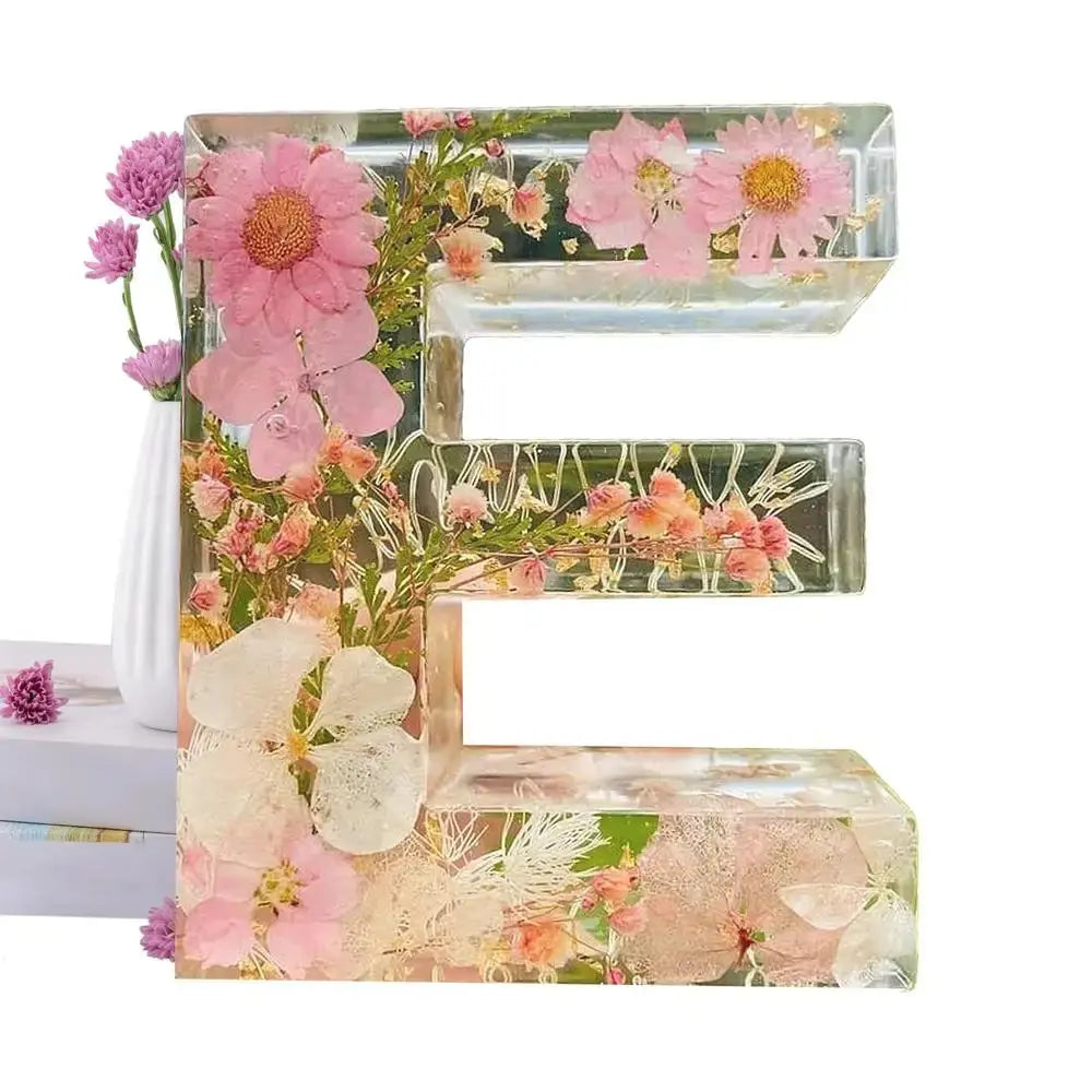 FloraLetter™ — Personalize Your Space with Handcrafted Floral Resin Art