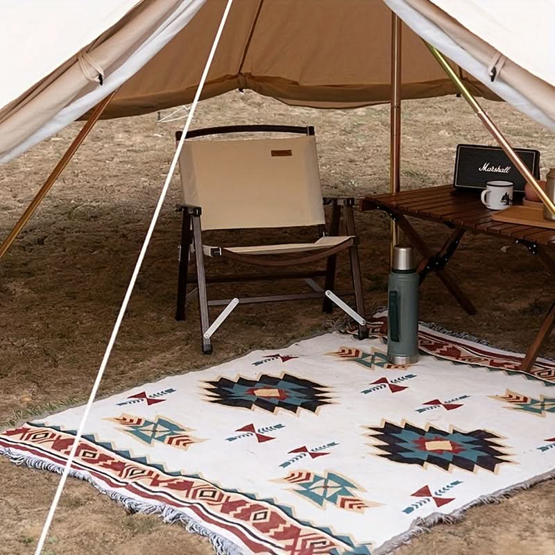 Southwestern Patterned Jacquard Blanket for Picnics