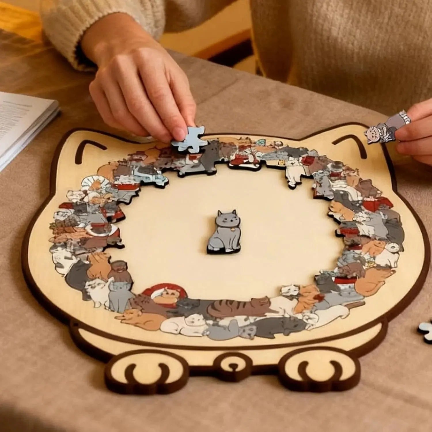 MeowMuse™ — Unwind in Creative Bliss and Display Your Feline Art with Pride