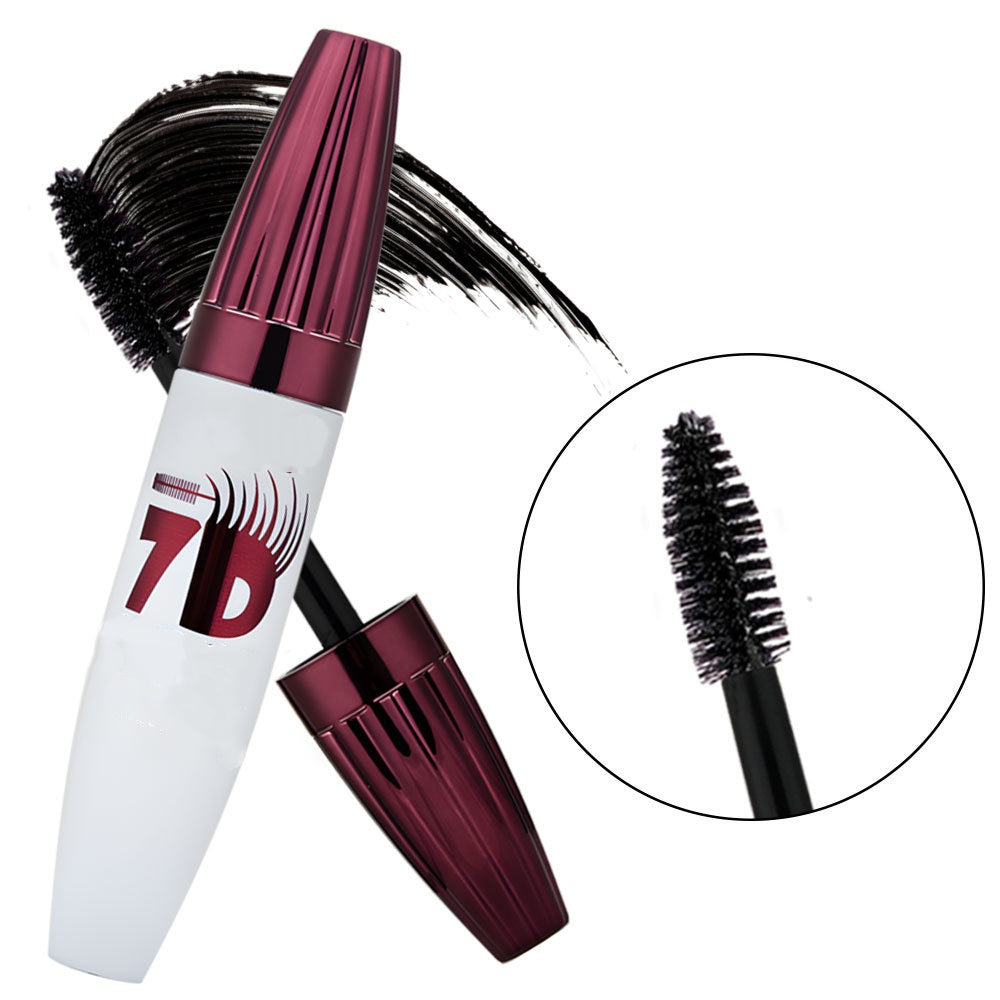 LushLuxe™ — Unleash All-Day Drama with Bold, Flawless Lashes That Wow