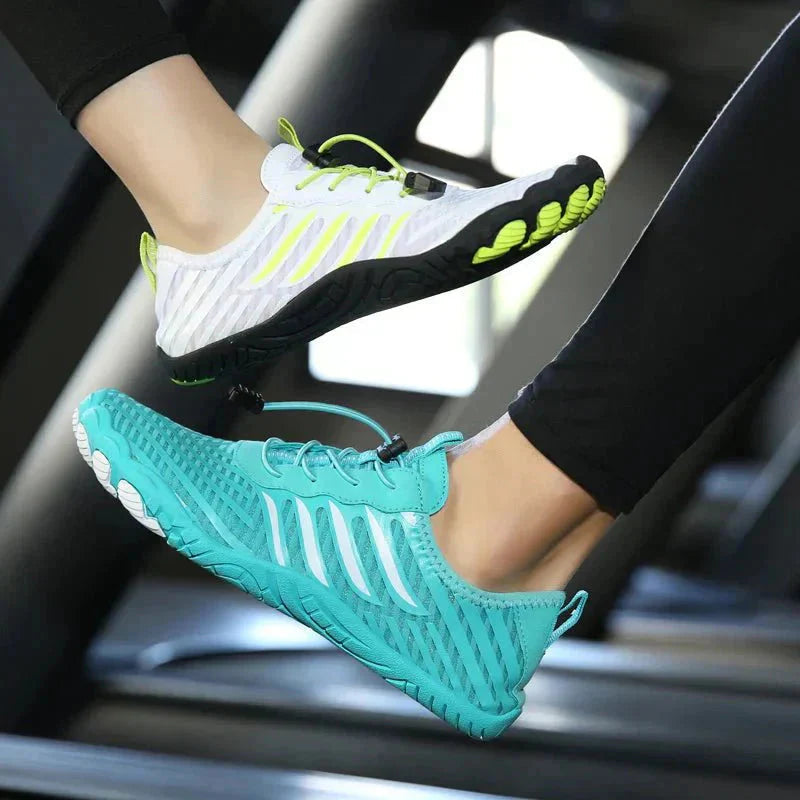 StrideFlow™ — Move Freely with Barefoot Comfort and Strong Toe Protection