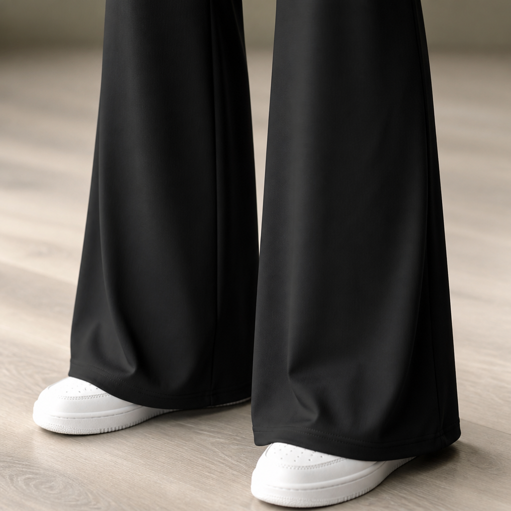 LuraFlex™ — Pants That Hold You Tight, Move with You, and Boost Every Moment of Confidence