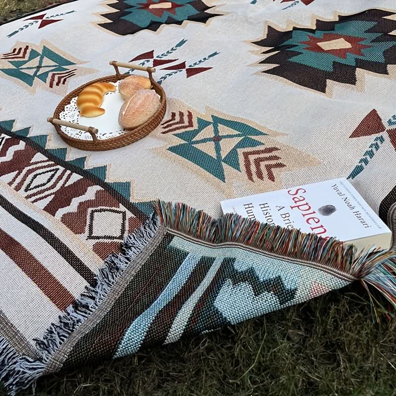 Southwestern Patterned Jacquard Blanket for Picnics