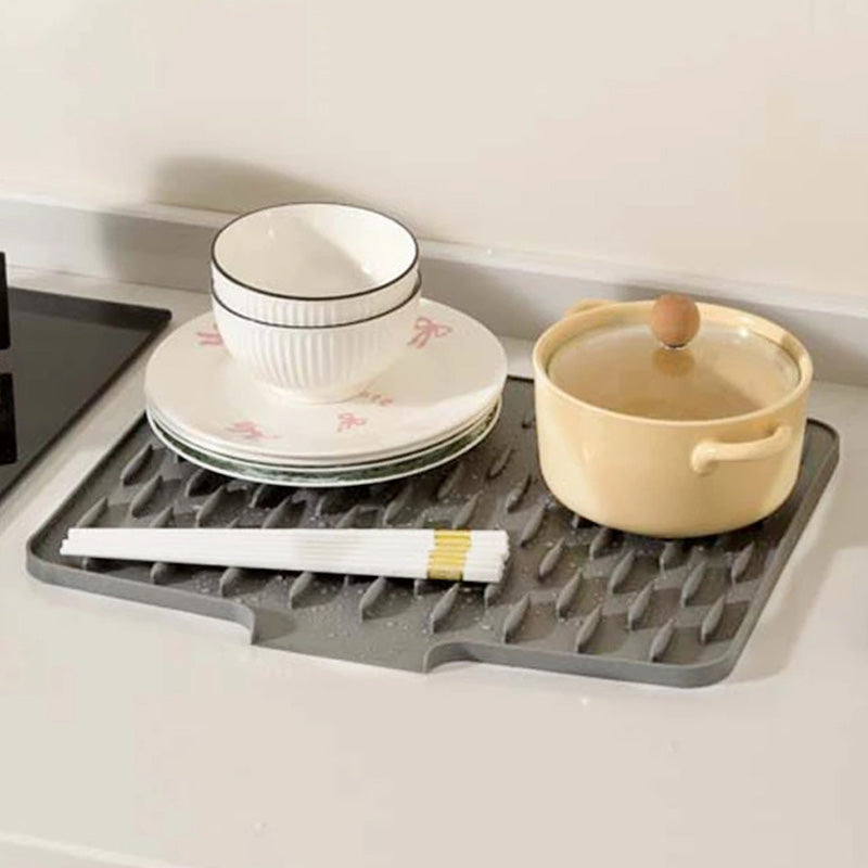 SilvaGuard™ — Turn Your Kitchen into a Dry, Heatproof, and Stress-Free Sanctuary