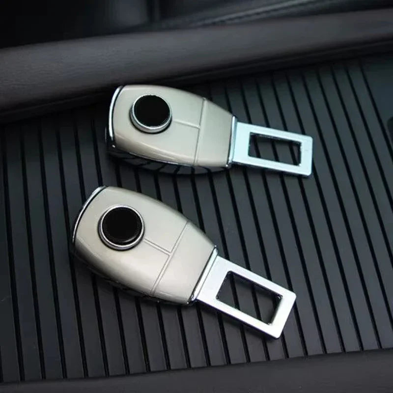 Universal Seatbelt Extension for Enhanced Comfort and Safety