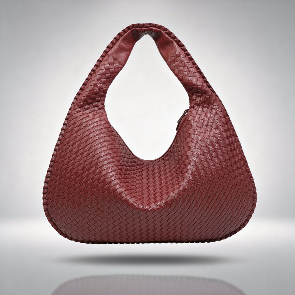Braided Leather Hobo Bag with Zip Closure | Stylish Shoulder Bag