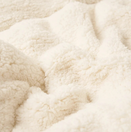 Cozy Comfort Fleece Blanket | Oversized Soft Throw