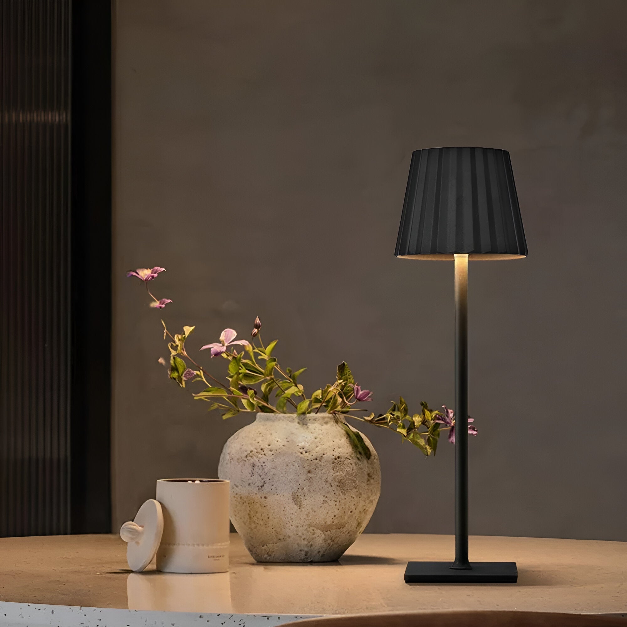 Portable Modern Lamp | Stylish Battery-Operated Lighting