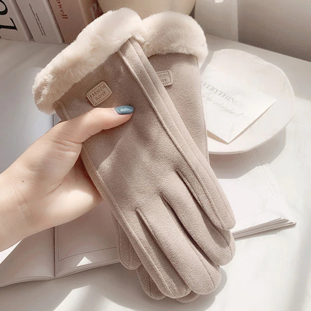 Chic Winter Gloves for Women | Plush Lining & Comfort