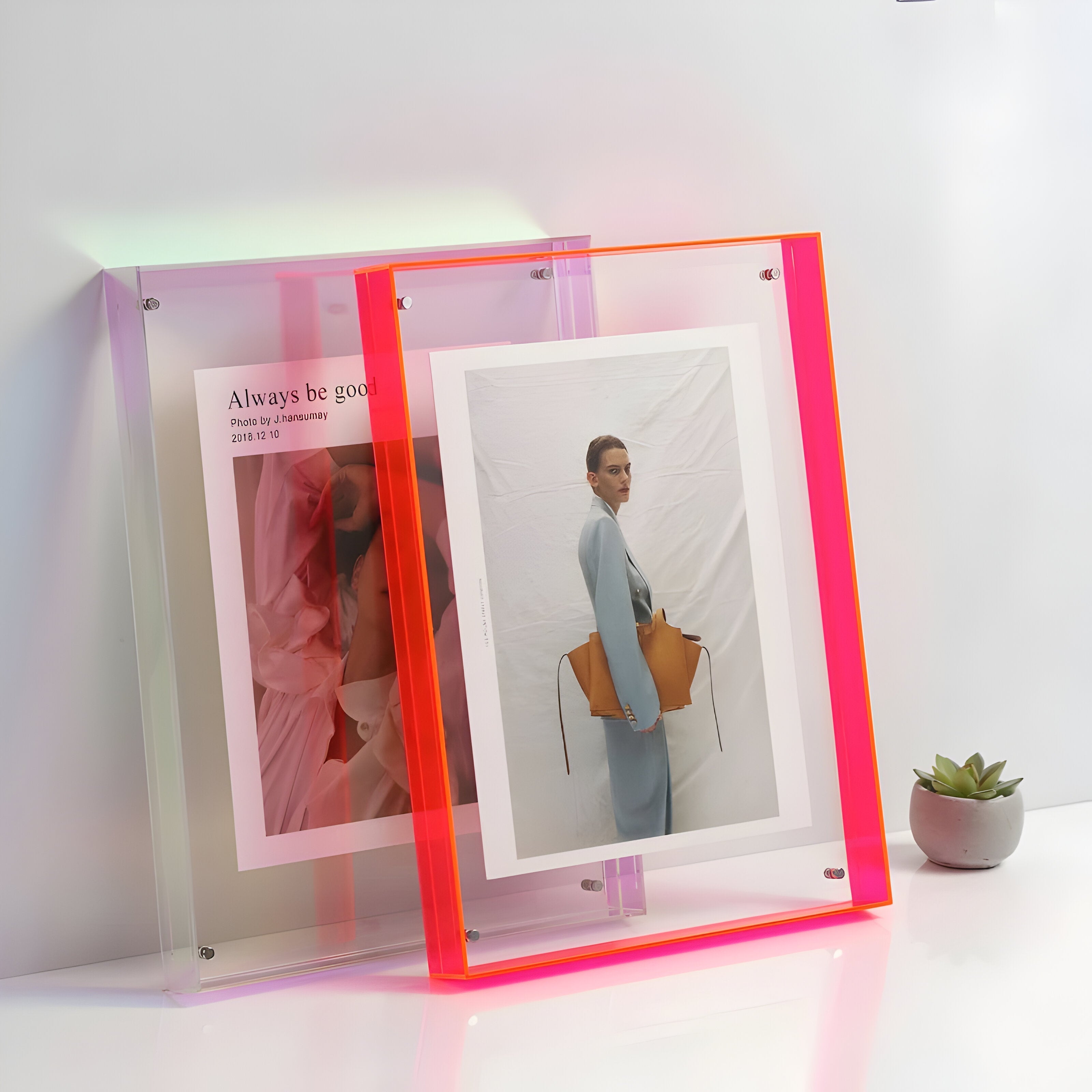 Chic Acrylic Photo Frame – Stylish Options for Every Space