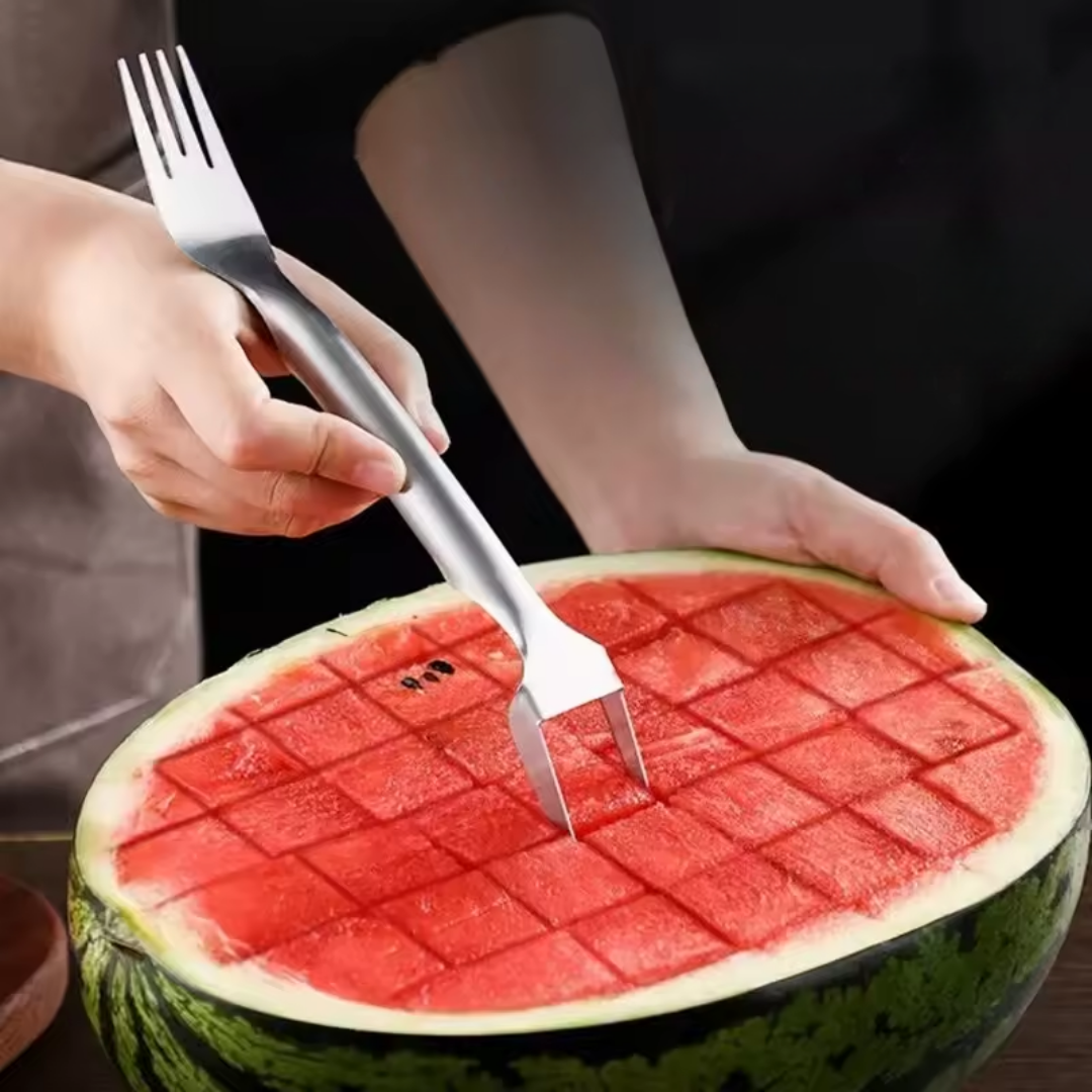 Slice Watermelons Effortlessly with the MelonMagic Cutter