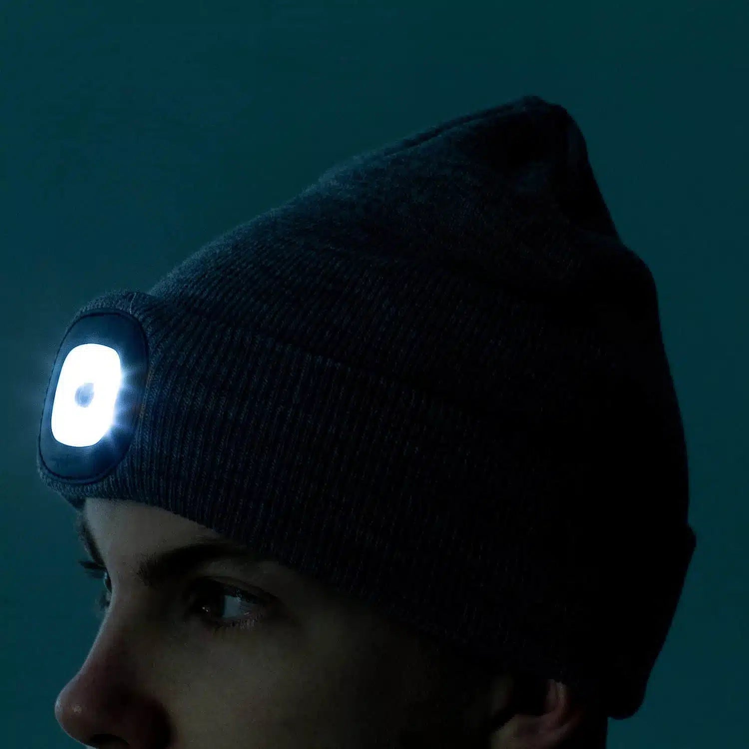 Illuminate Your Path: Warm LED Winter Hat