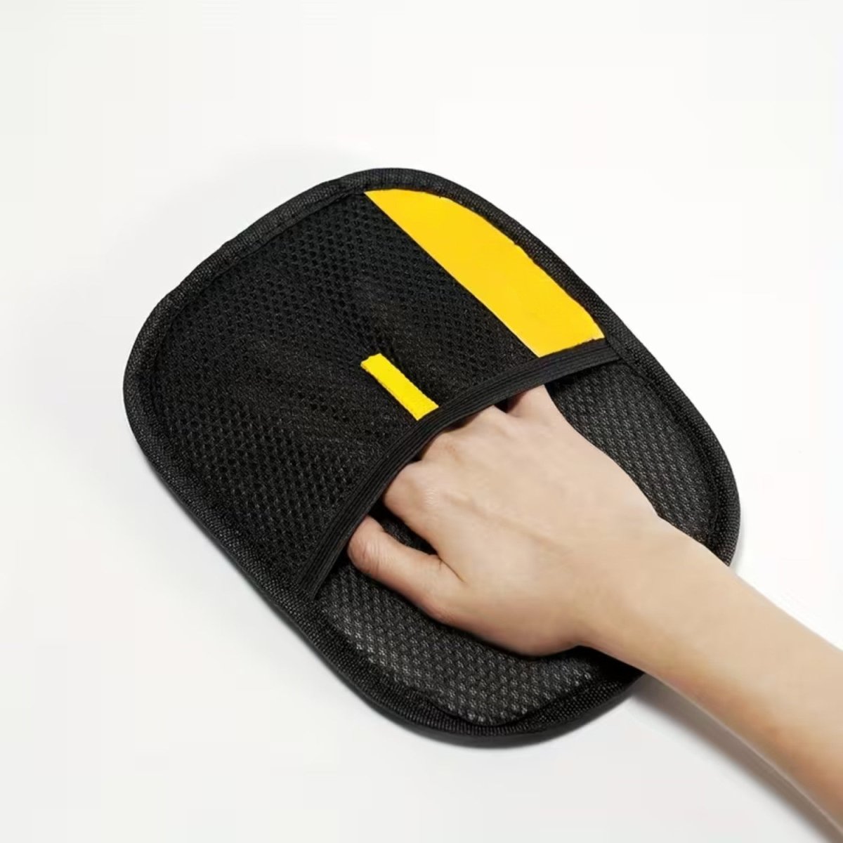 Ultimate Pet Grooming Gloves for Effortless Fur Removal