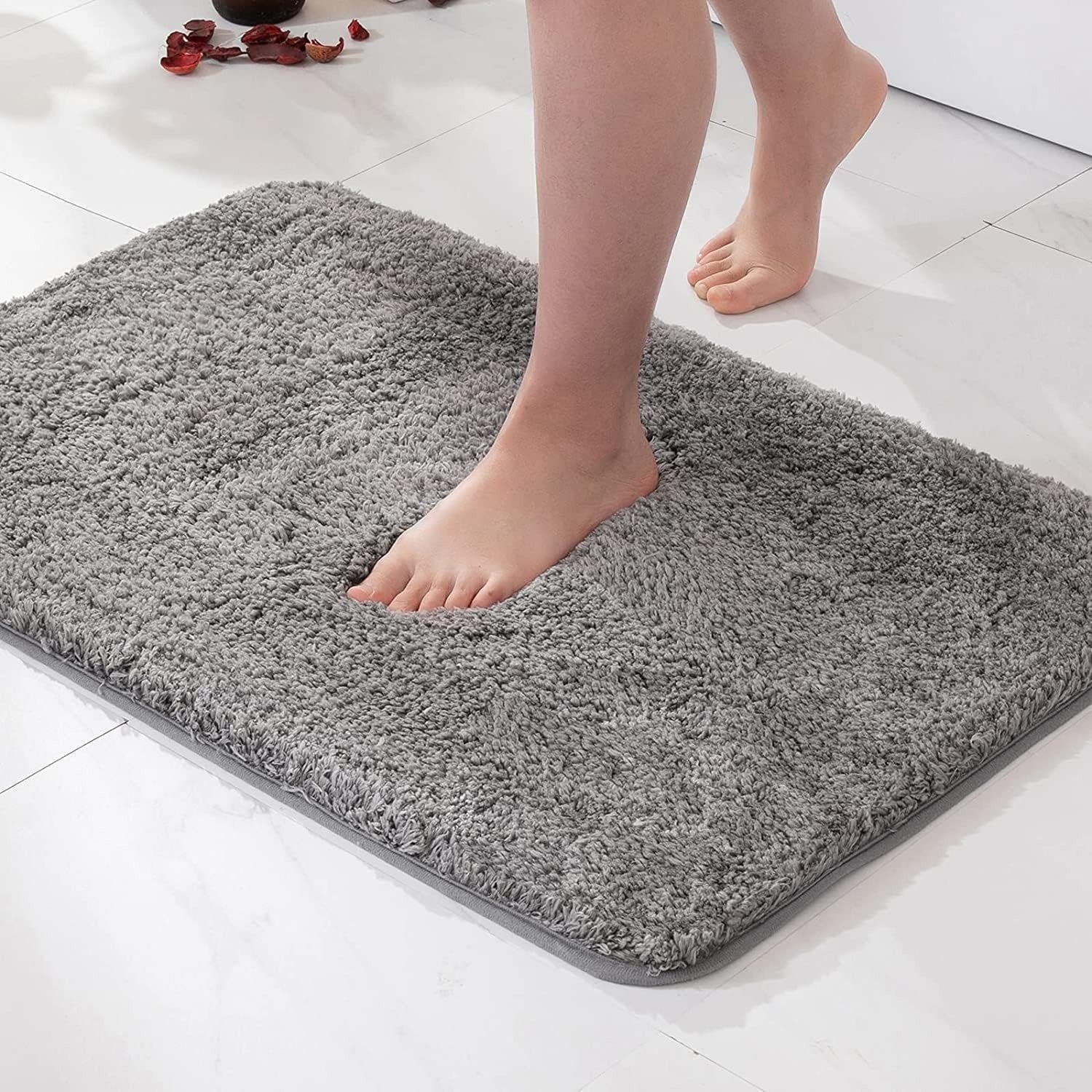 Non-Slip Plush Bath Mat | Ultra-Absorbent Shower Rug | Washable Comfort