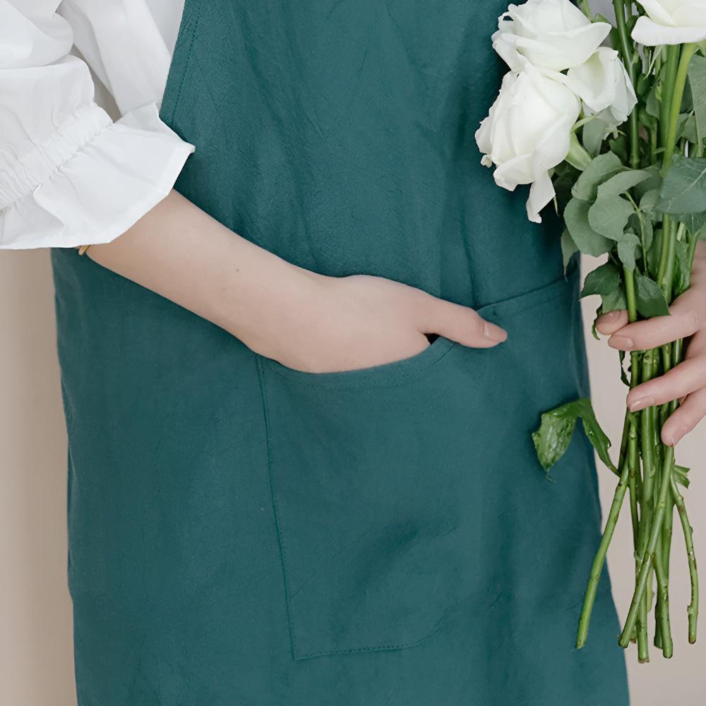 Stylish Cooking Apron for Everyday Culinary Adventures